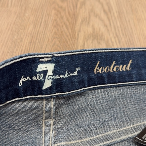 7 for all Mankind- Bootcut Jeans - Picture 6 of 8